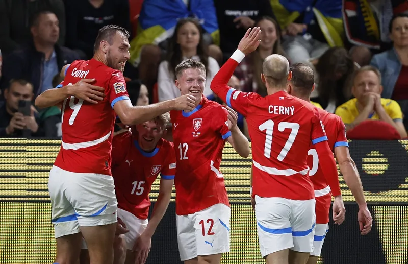 Phong độ của Séc vs Ireland đều thiếu ổn định